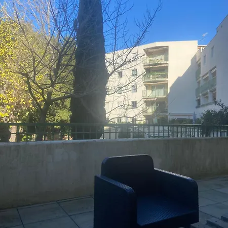 T2 Cosy Proche Du Centre Avec Grande Terrasse! 尼姆